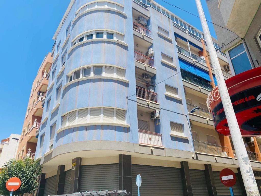 Nice And New Furnished Apartments In Torrevieja Centre Экстерьер фото
