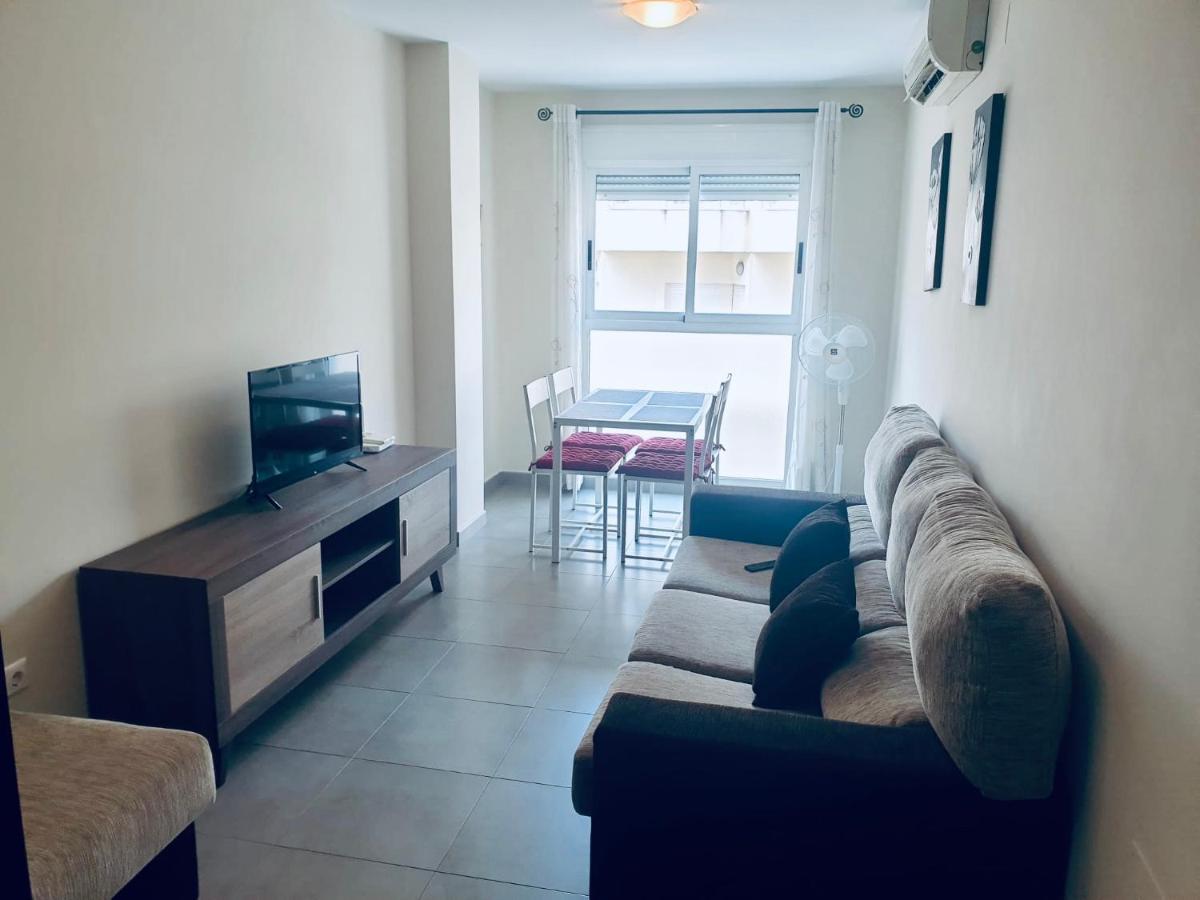 Nice And New Furnished Apartments In Torrevieja Centre Экстерьер фото
